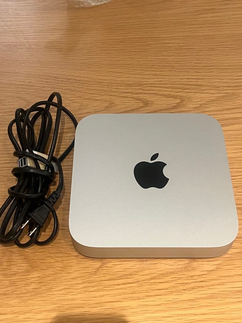 【美品】Mac mini M2（24GBメモリ／512GB SSD）箱・付属品