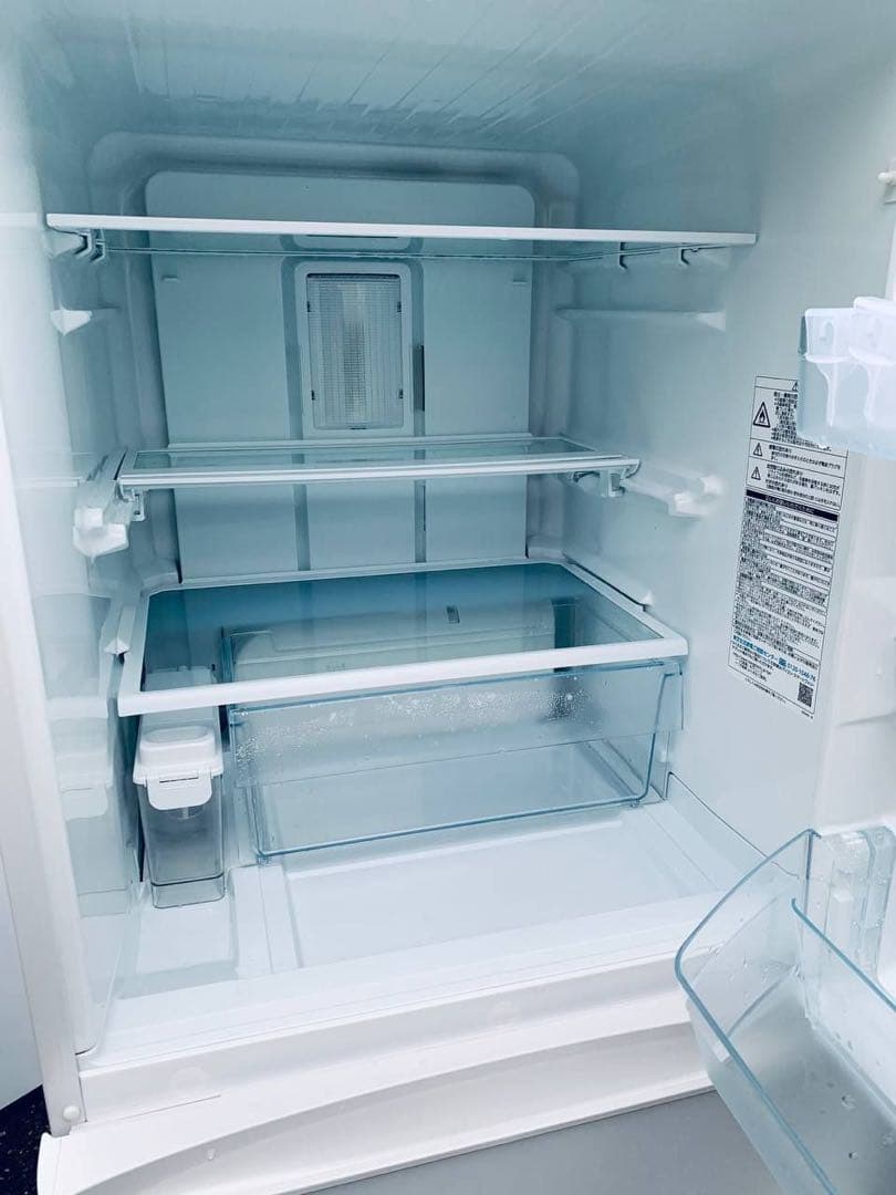 送料設置無料　TOSHIBA ノンフロン冷凍冷蔵庫 GR-M33SXV