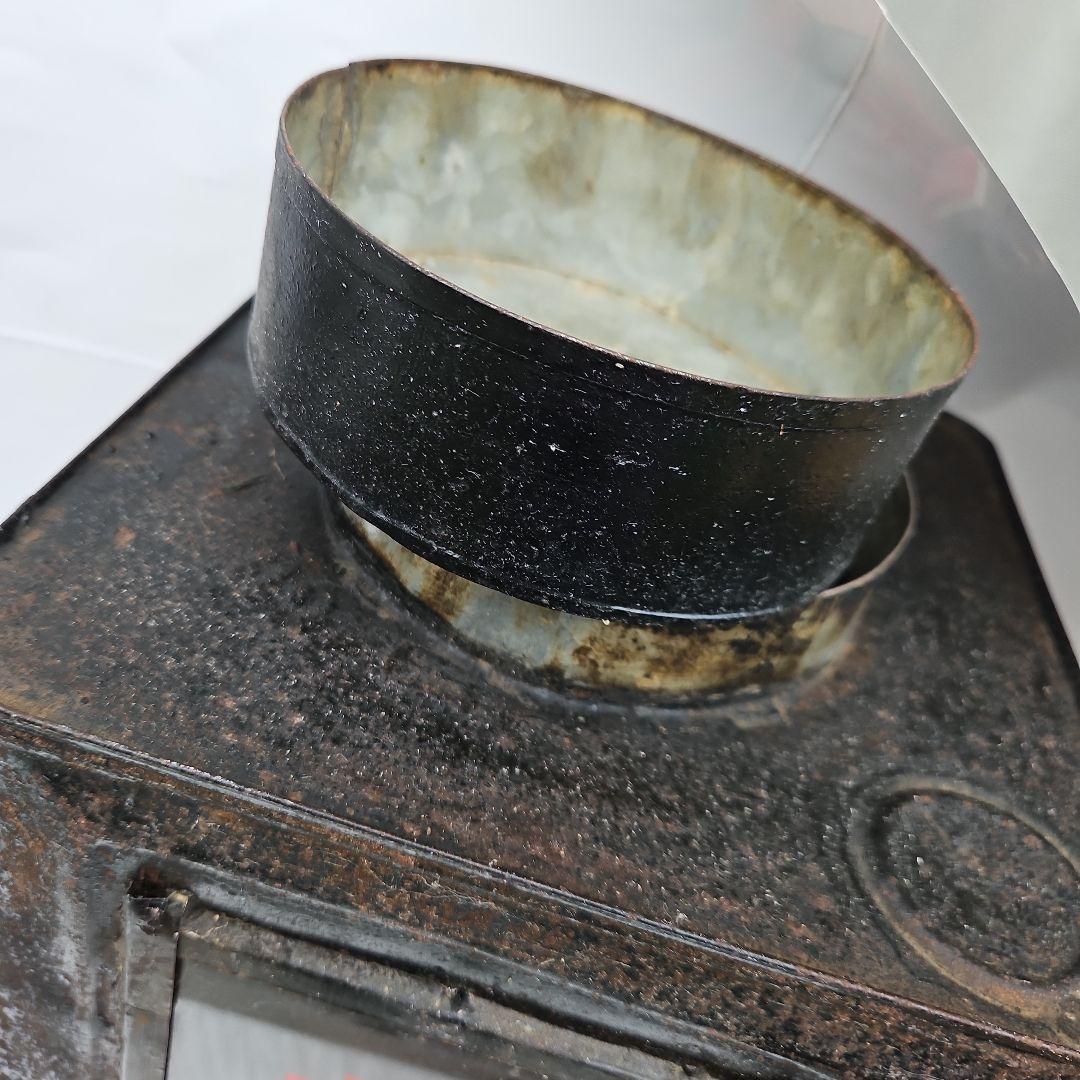 せんべい容器 黒と赤の金属製