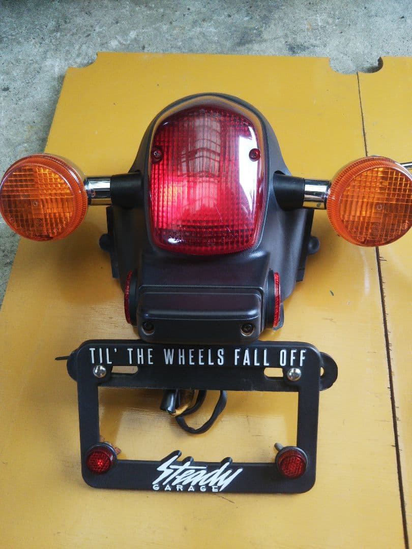 メトロポリタン テールランプ 中古 スクーピー