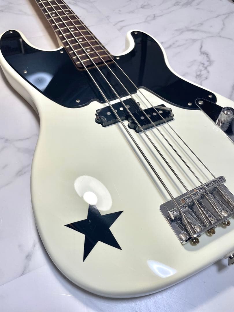 【期間限定】Fender Squier Mike Dirnt PB エレキベース