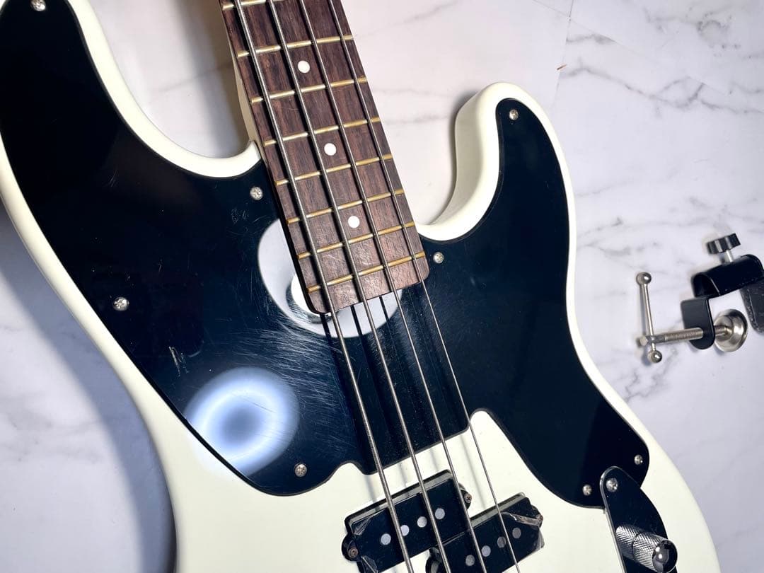 【期間限定】Fender Squier Mike Dirnt PB エレキベース