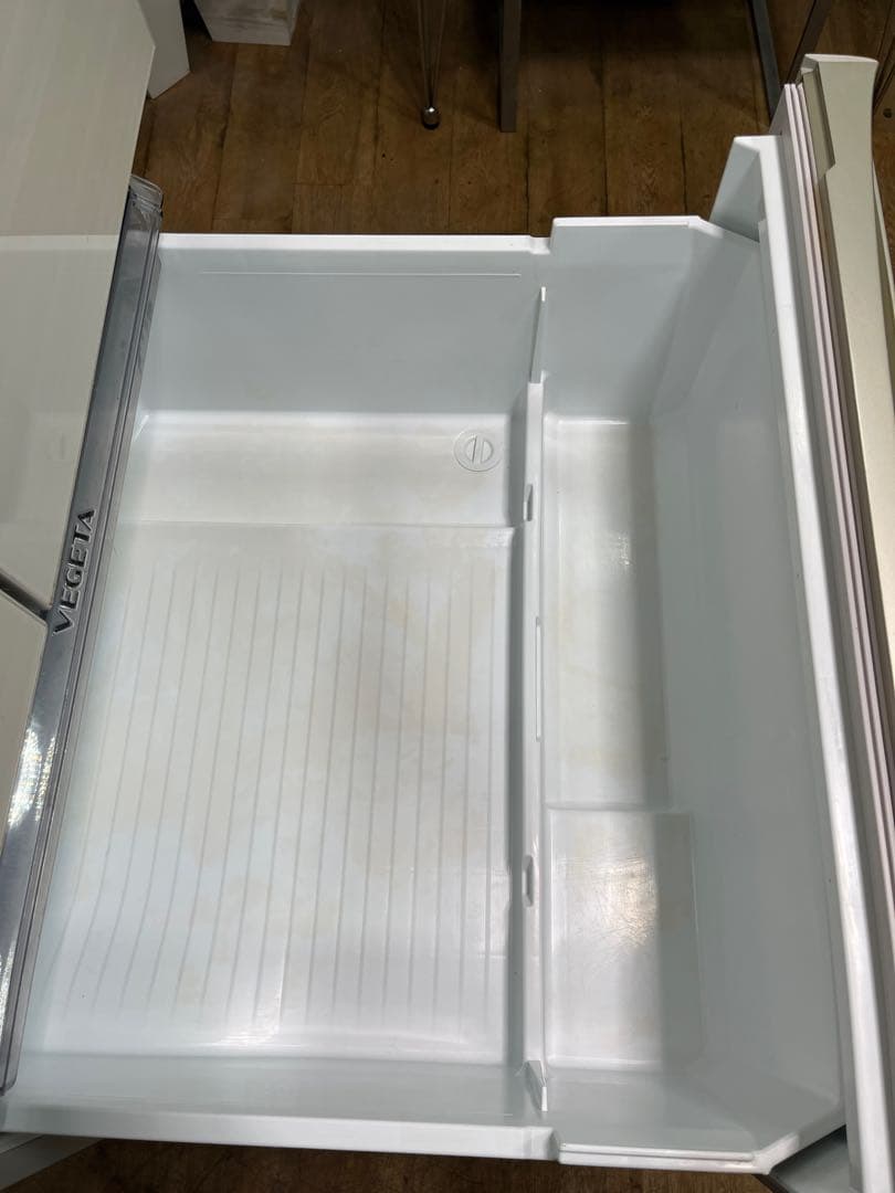 も*ら様 東芝　冷蔵庫　551l 2019年　GR-R550FZ D10164