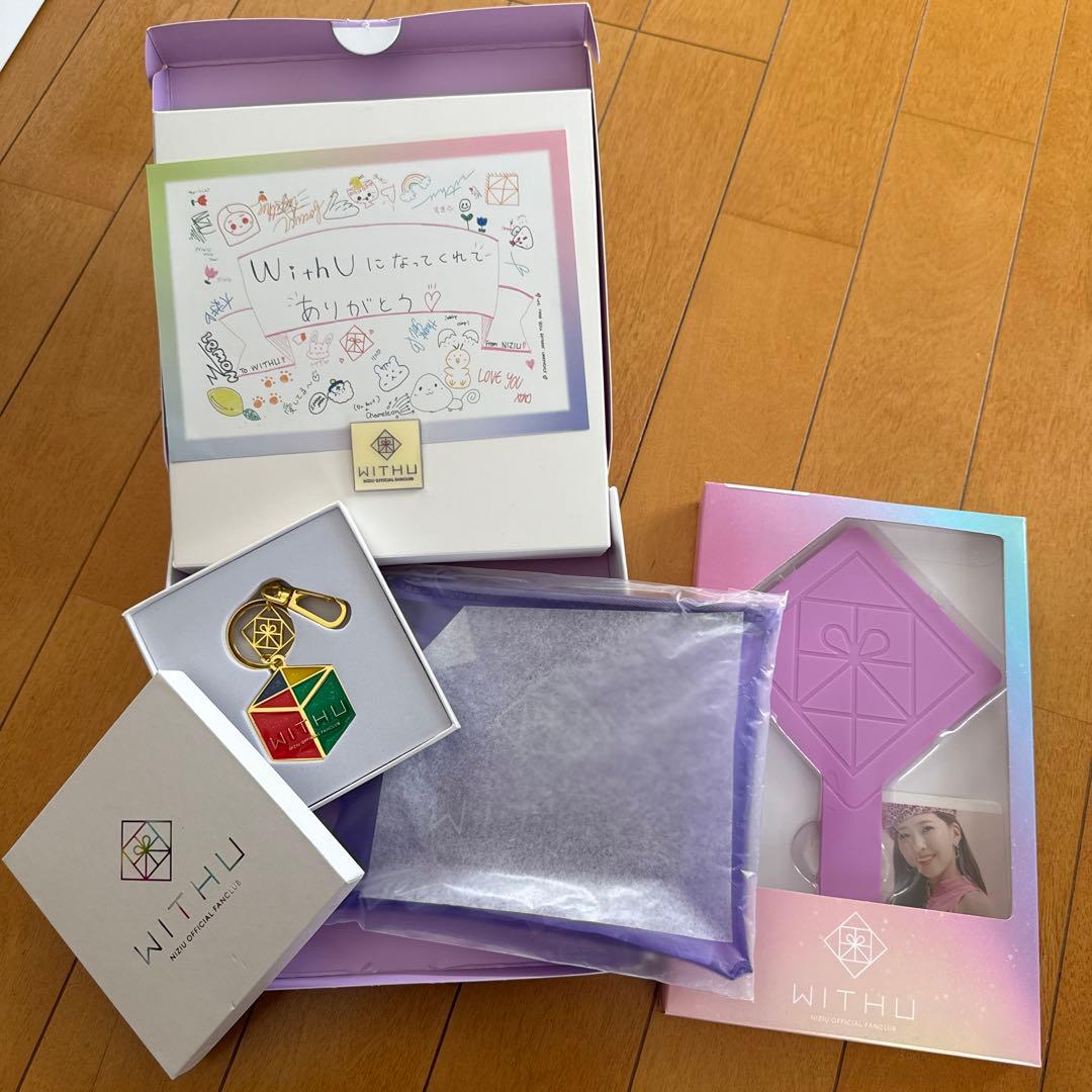 NiziU official グッズ　各種