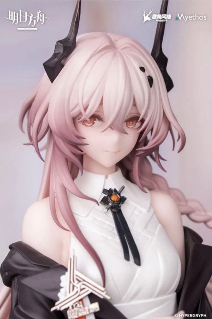 フィギュア テレジア 音律の旅VER. 「アークナイツ」 Gift+ 1/8