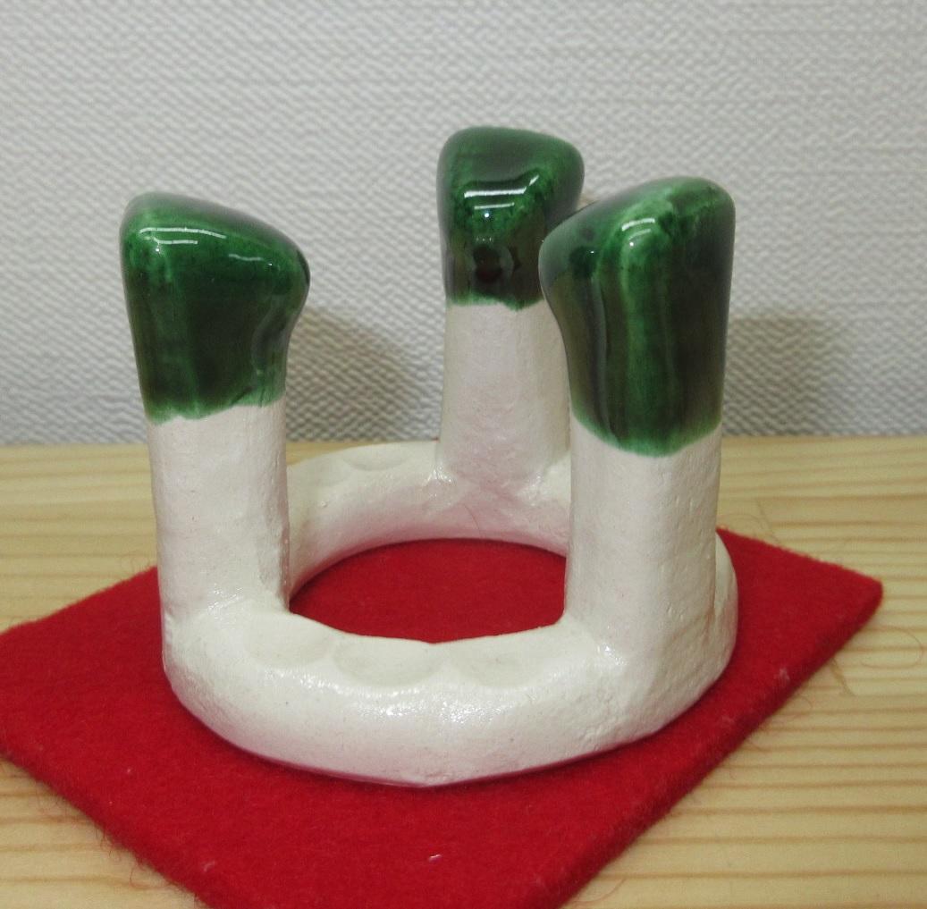 送料込【逢絢亭・新品】茶道具 蓋置 楽焼 五徳蓋置 川崎和楽 共箱入り