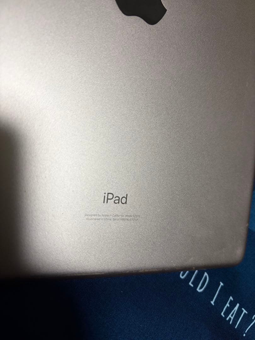 Apple iPad 第8世代 ゴールド Wi-Fi 32GB