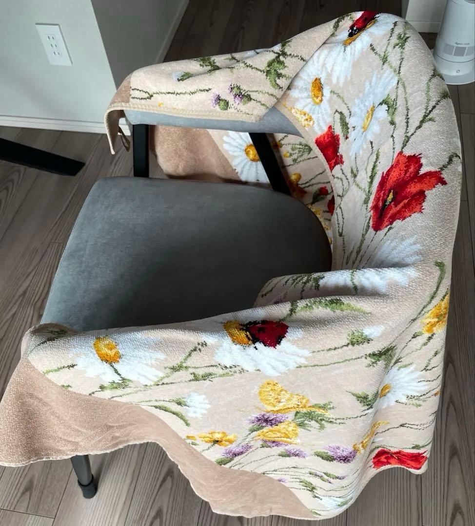 新品 フェイラー バスタオル デイジー フィールド