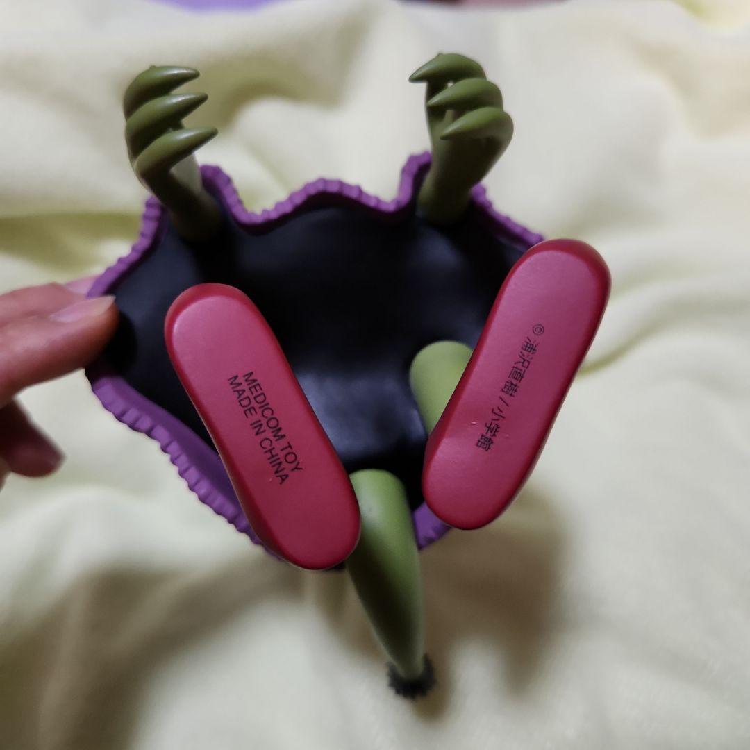 MEDICOM TOY ソフビ　なまえのないかいぶつ