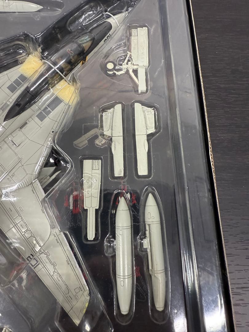 ★1/72スケール・美品★F-14Aトムキャット VF-84仕様