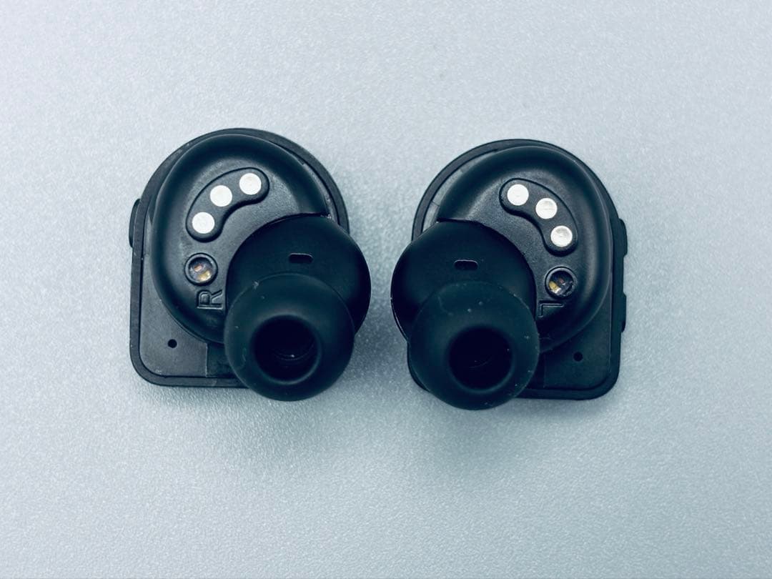 美品 ルイヴィトン ワイヤレスイヤホン ホライゾン　QAB160