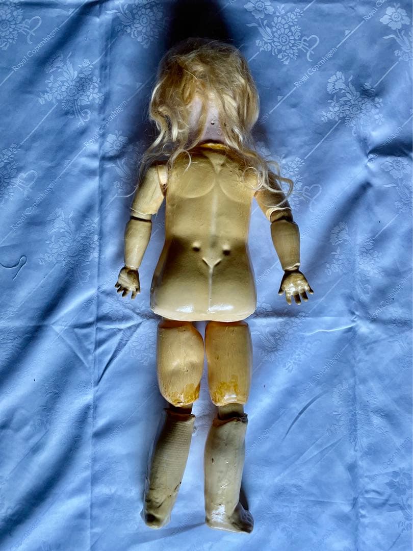 ドイツ製アンティーク　ビスクドール　アーモンドマルセル