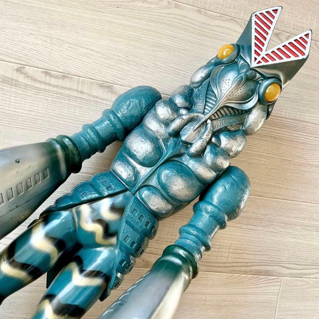【希少】バルタン星人 66cm ジャイアントスケール　超ビッグサイズ フィギュア