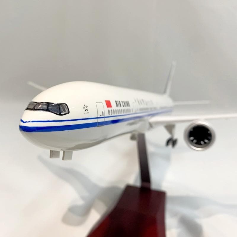 セール 中国国際航空 B7973 模型飛行機 LEDライト ランディングギア付