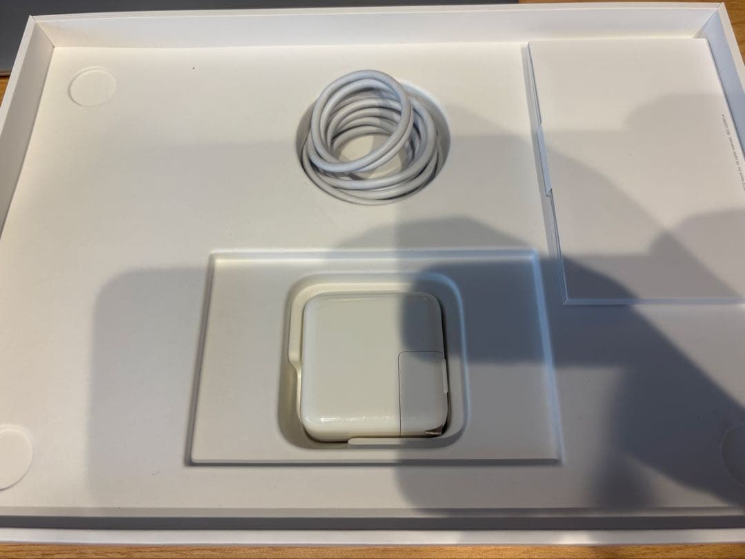 MacBook Air 2020 メモリ16GB core i5