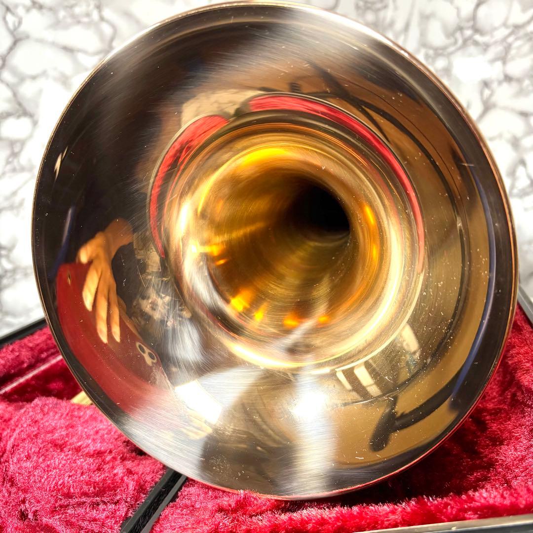 美品　ヤマハYSL-3540R テナーバストロンボーン マウスピース付　メッキ