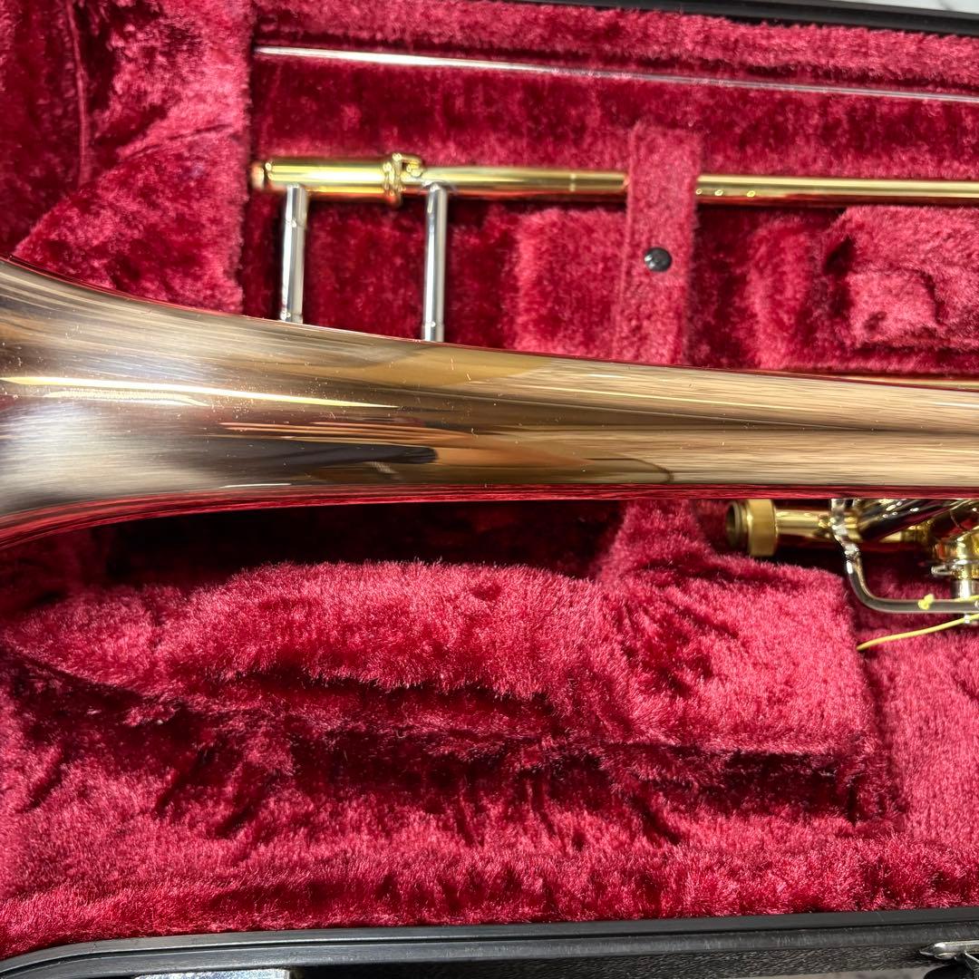 美品　ヤマハYSL-3540R テナーバストロンボーン マウスピース付　メッキ