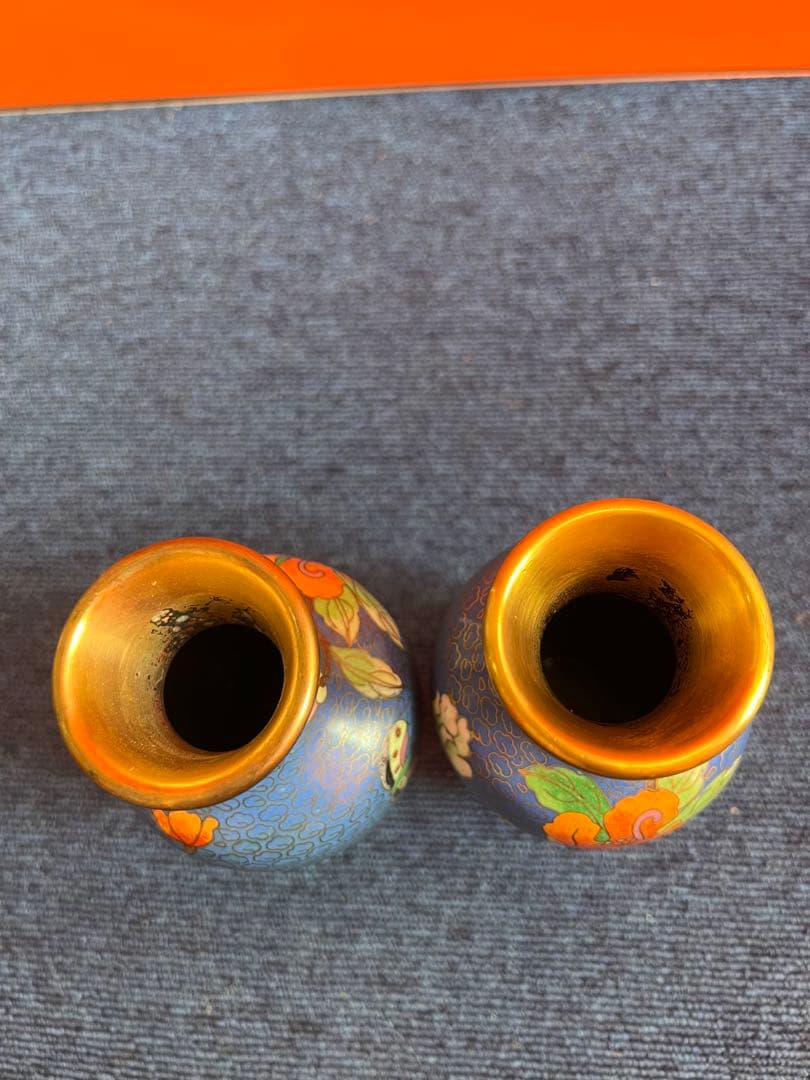 1053  中国　景泰藍　七宝　琺瑯　花瓶　2客　時代物