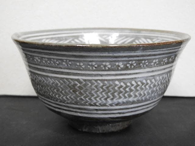 蔵六造　三嶋茶碗　共箱　MA603