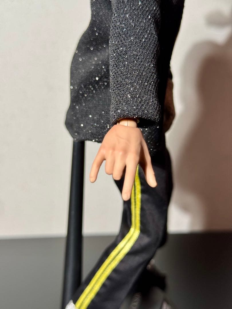 ホットトイズ/マイケル・ジャクソン (ビリージーン) 1/6スケール フィギュア