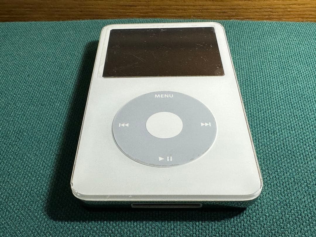 きれいiPod Classic 5.5世代 MA444 30GB新品のバッテリー
