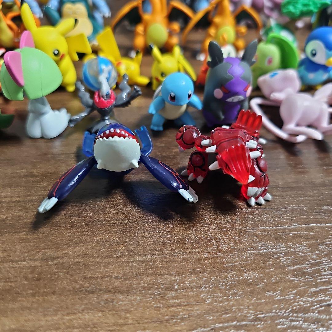 ポケモン モンコレ　フィギュア 87体まとめ売り