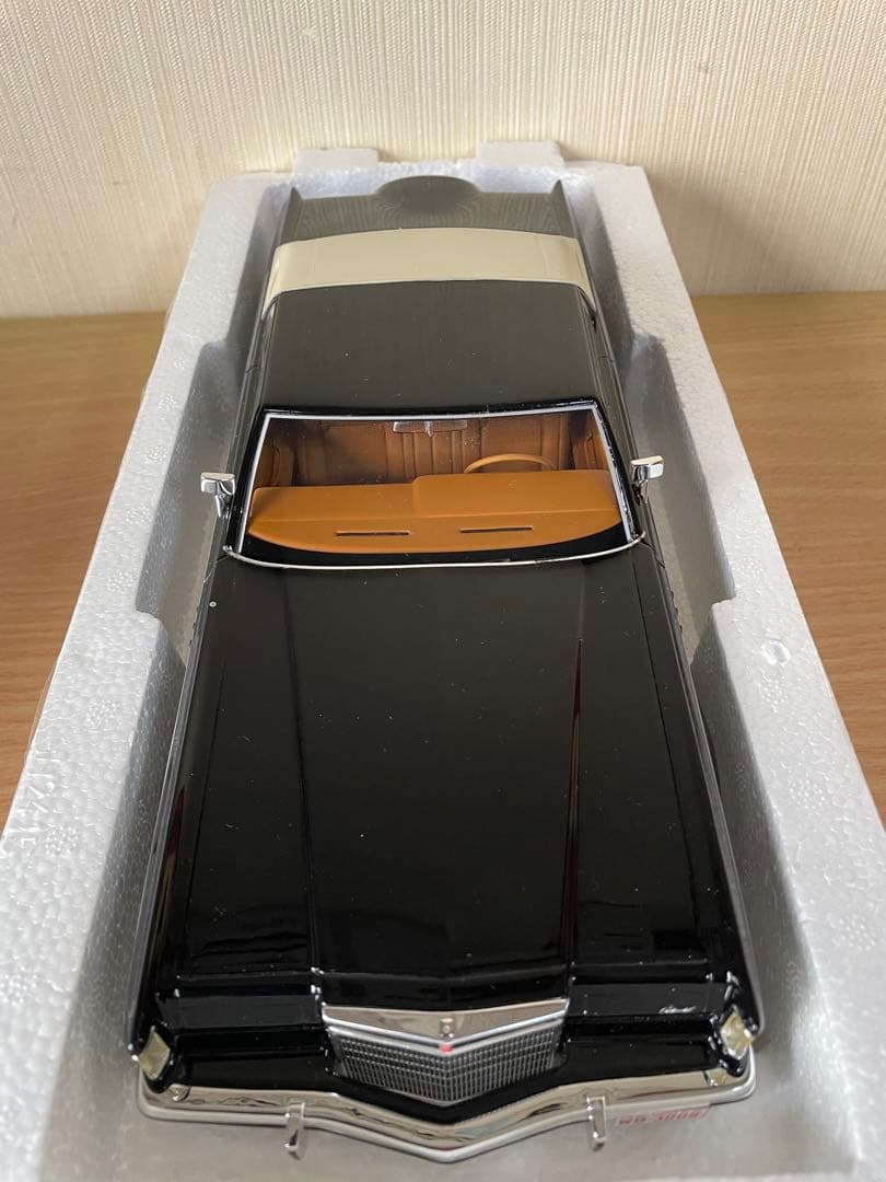 BOS製 リンカーン コンチネンタル マーク5 クーペ 1978 1/18