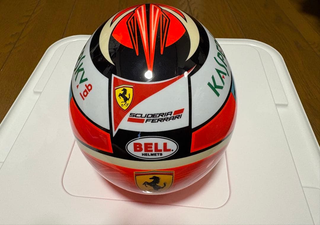 K.ライコネン　1/2ヘルメット