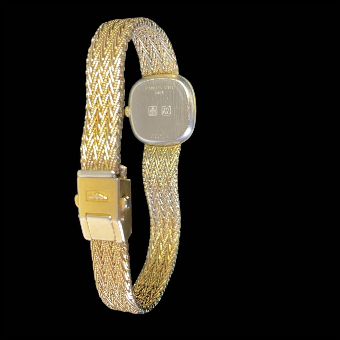 ロンジン　ゴールド スクエア文字盤 金属ベルト 時計