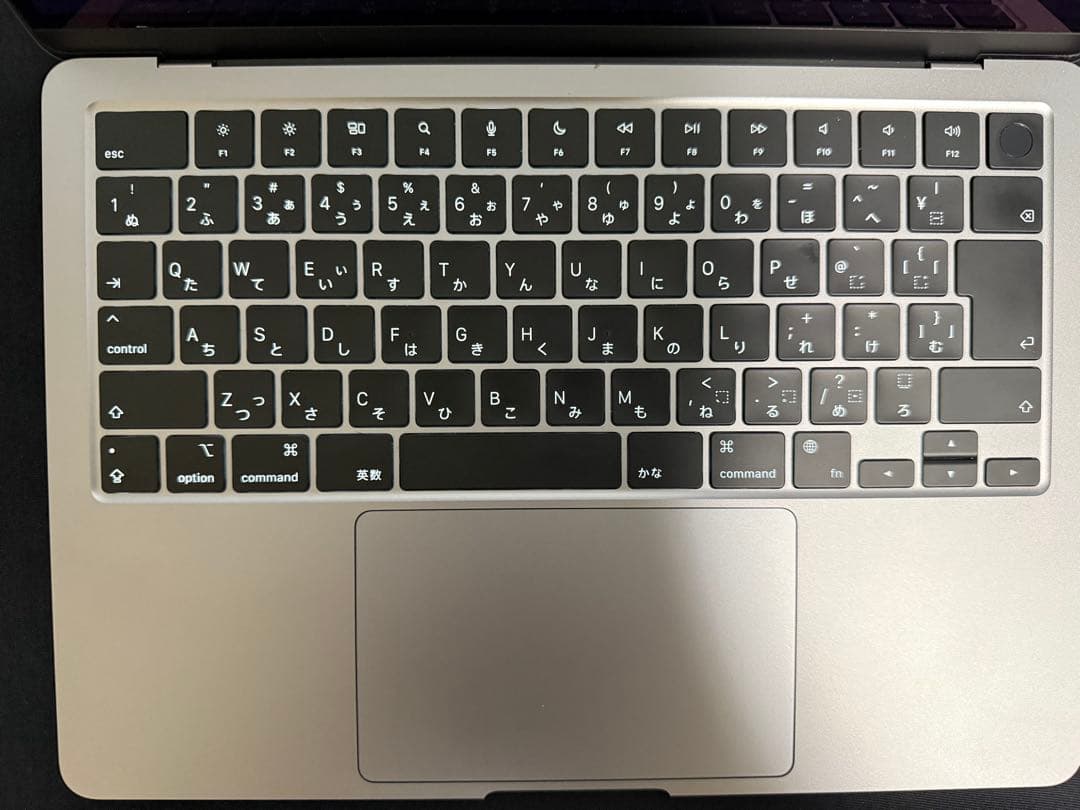 MacBook Air M2 13.6インチ A2681 スペースグレイ