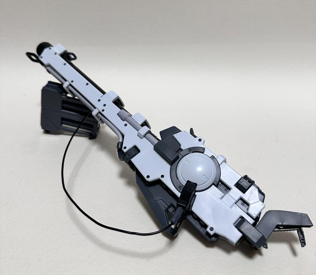 RG Hi-νガンダム ＆ ハイパーメガバズーカランチャーセット（ガンプラ）