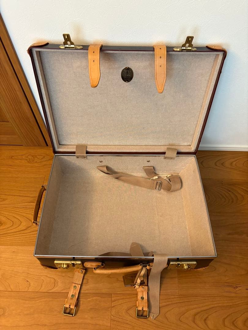 GLOBE-TROTTER サファリ 30インチ（正規スーツケースカバー付き）