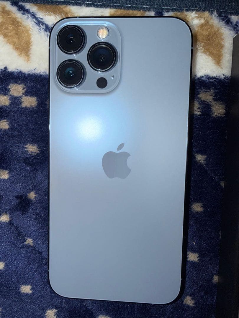 Apple iPhone 13 Pro Max シルバー 本体