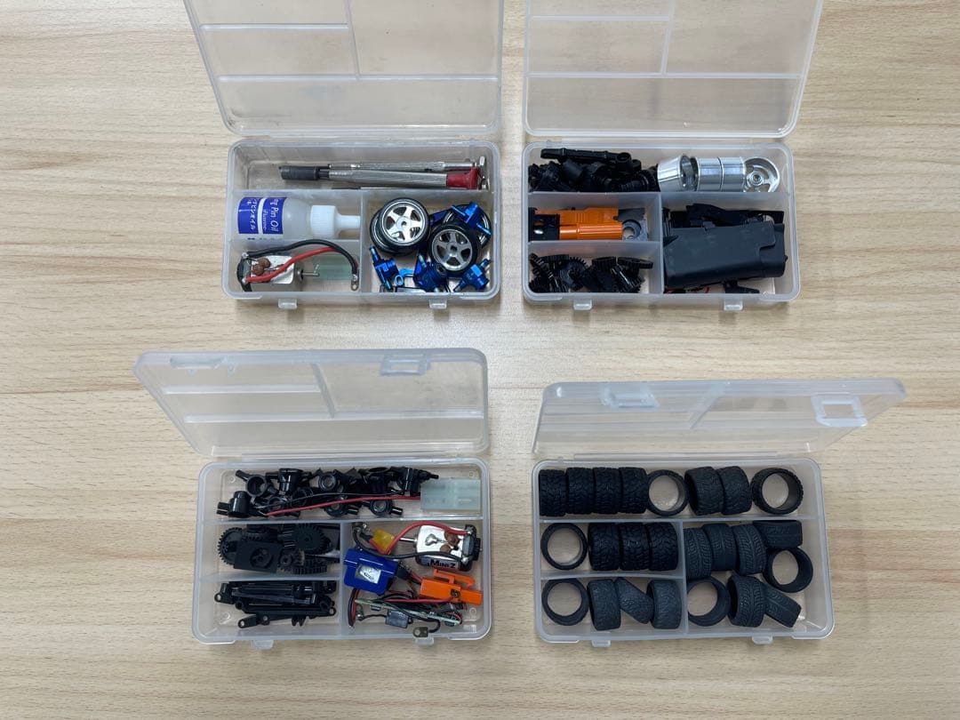 ミニッツ(4台)プロポ付き