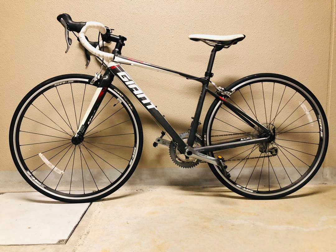 Giant ロードバイク グレー/ホワイト