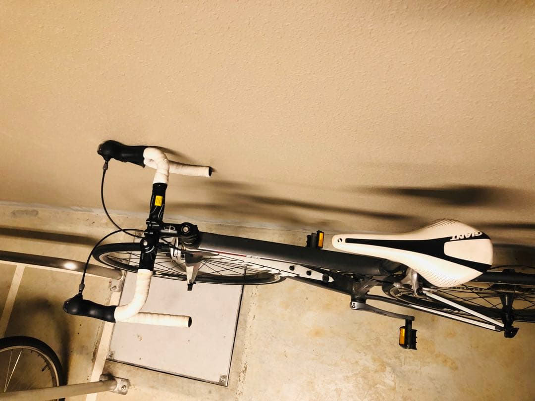 Giant ロードバイク グレー/ホワイト