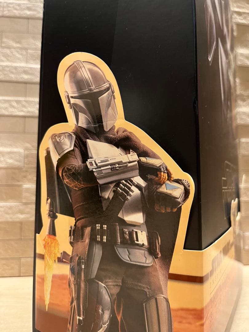 HOTTOYS スターウォーズ　マンダロリアン＆ザ・チャイルド（２体セット）