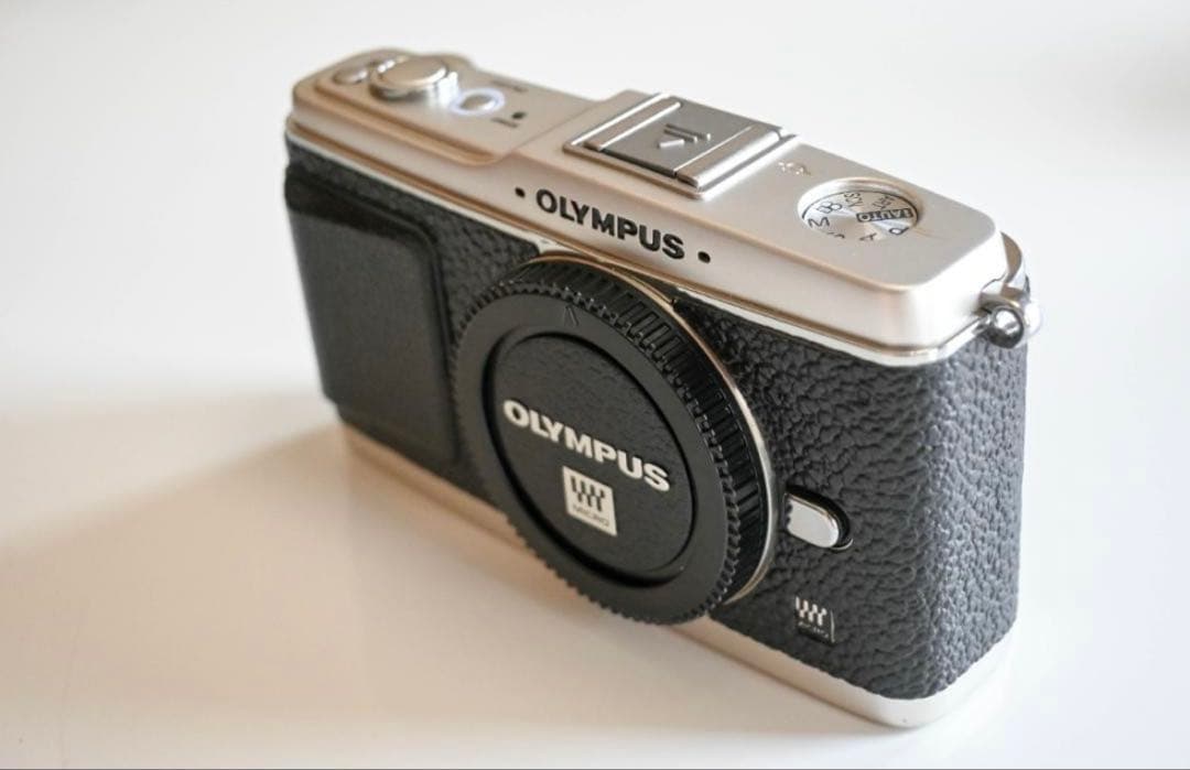 OLYMPUS PEN E-P1 美品