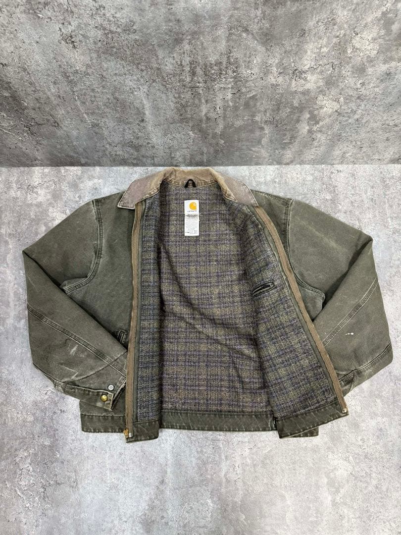 カーハートデトロイトジャケット　J97 MOS