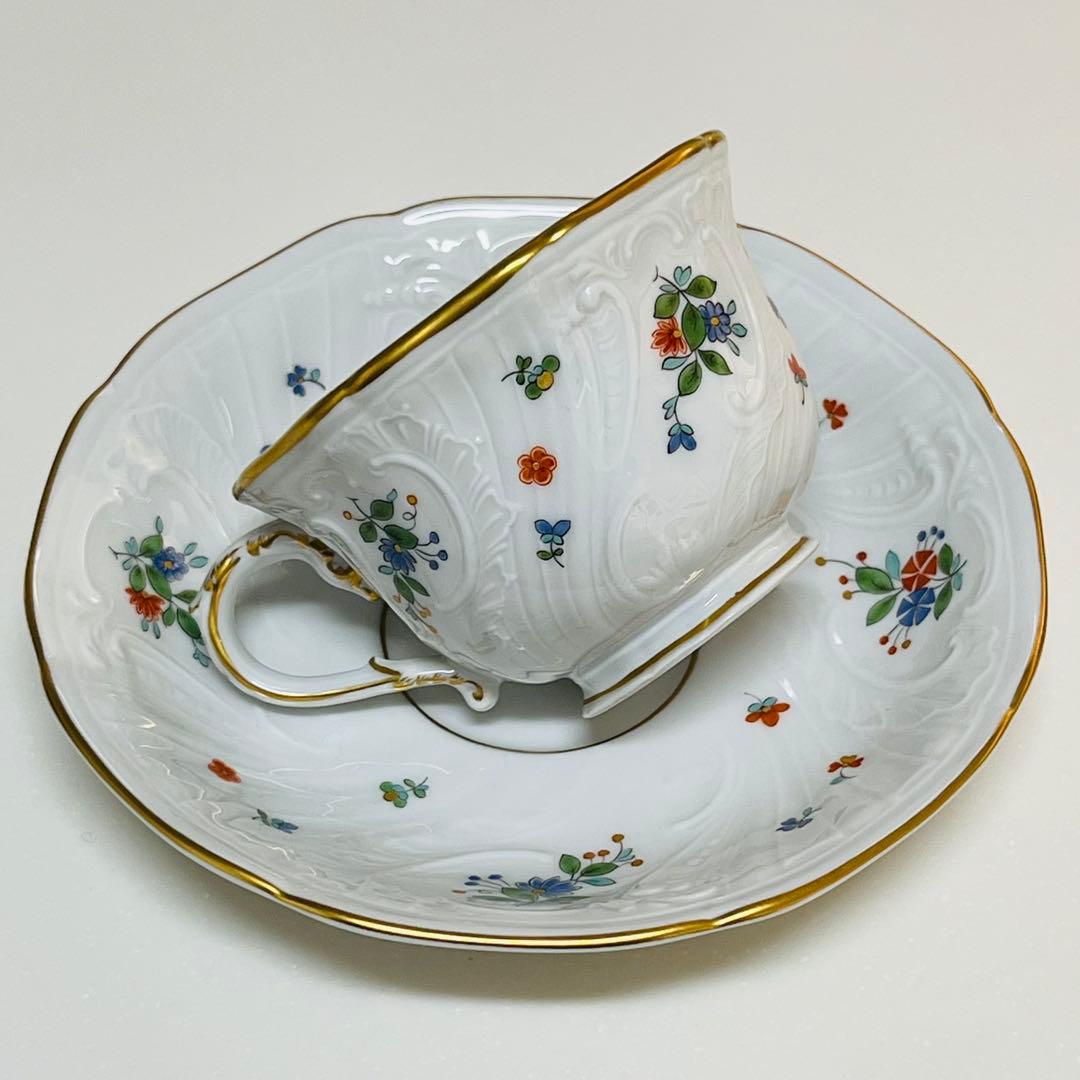 マイセン 散らし小花 ティーカップ＆ソーサー 1級品 ノイ・マルセイユ