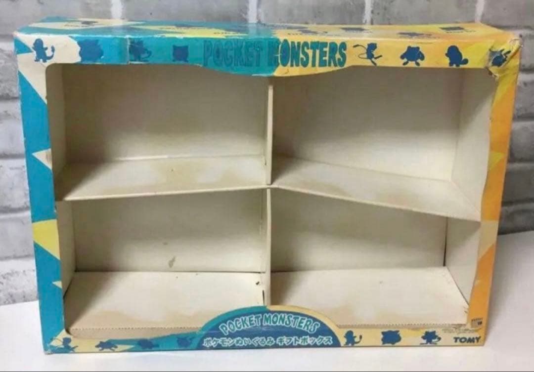 ポケモンぬいぐるみ　ギフトボックスTOMY