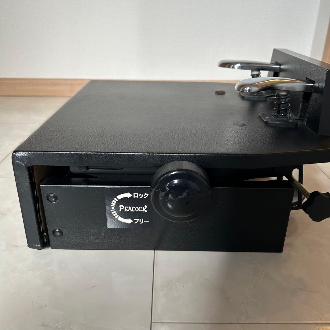 【吉澤】PEACOCK 足台　補助ペダル 黒