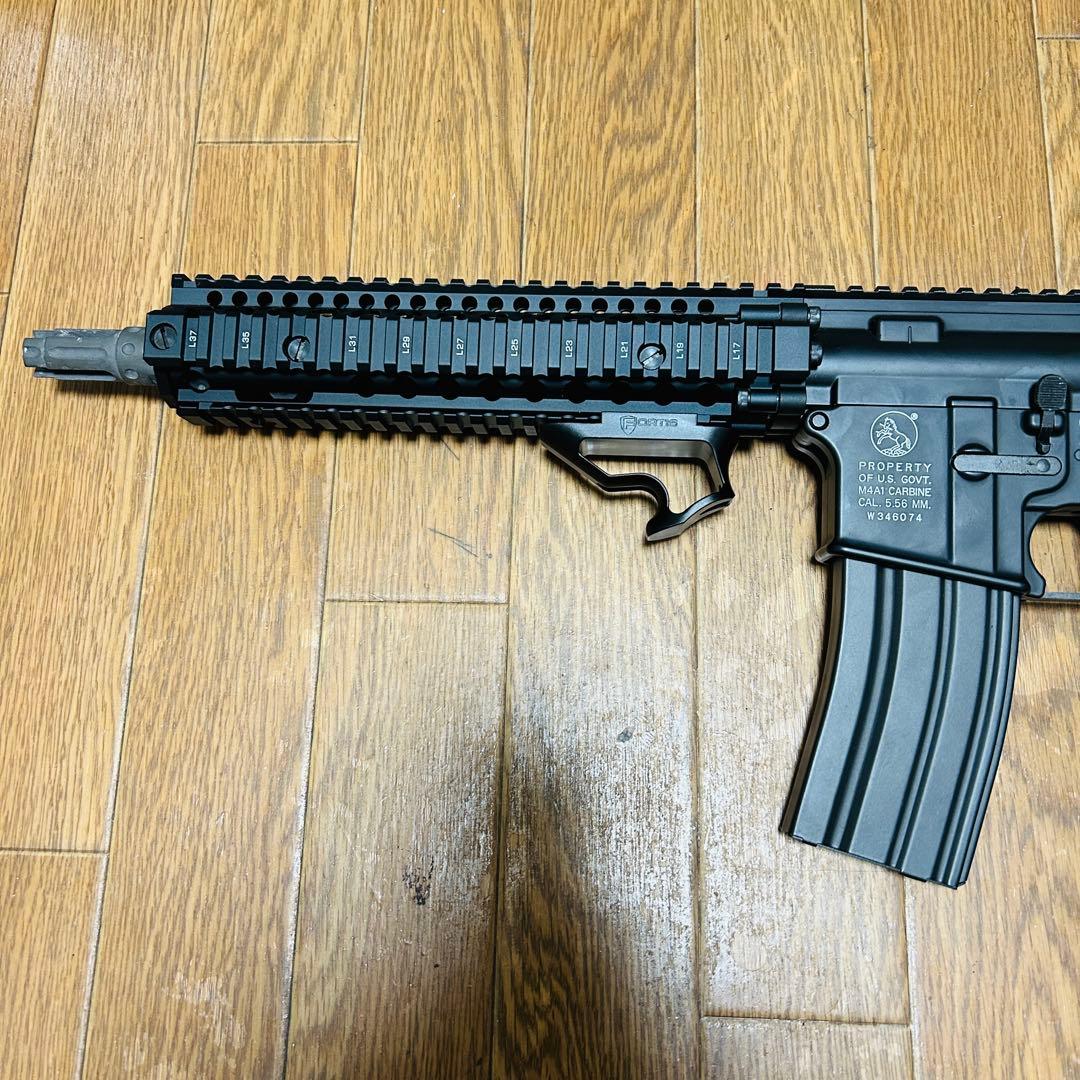 次世代電動ガン　CQB-R Mk18ハンドガード M4A1 東京マルイ