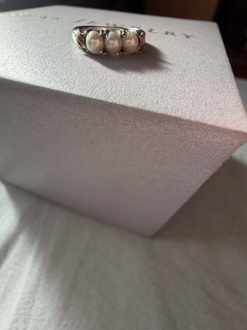 スタージュエリーリング