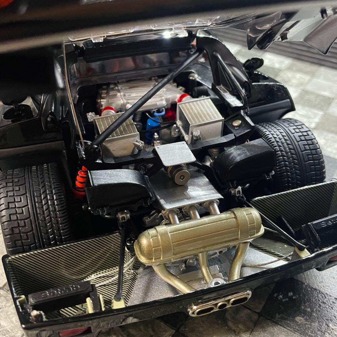 1/18 京商 フェラーリ F40 ライトウェイト アップグレード版