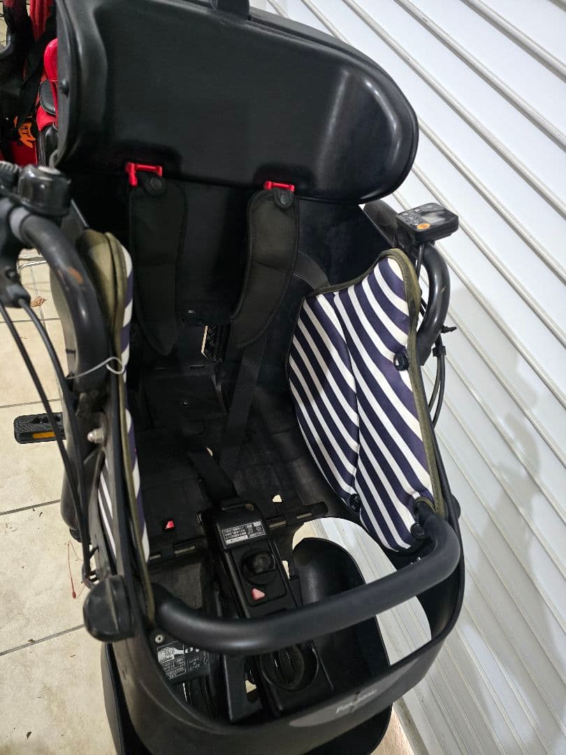 Panasonic 電動アシスト自転車 赤 チャイルドシート付き