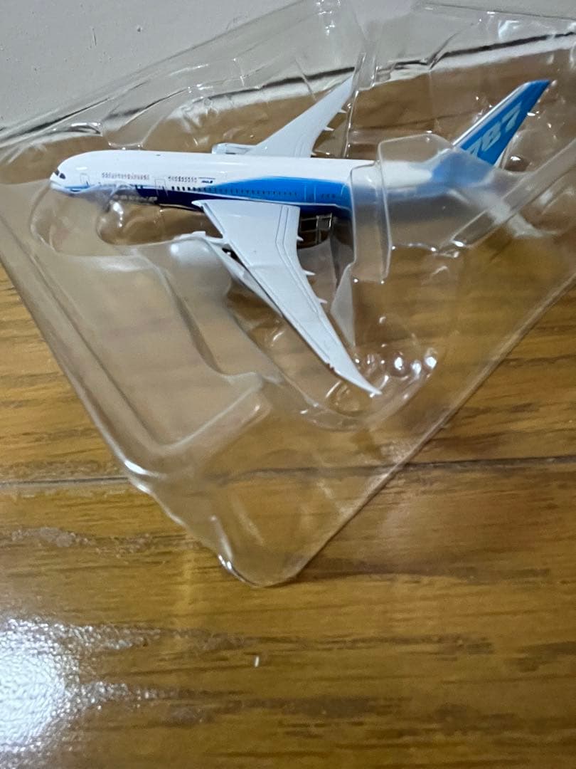 787 DREAMLINER 限定版 1:400スケール