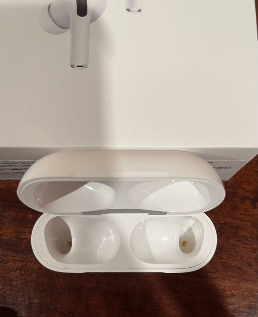 イヤホン Air Pods Pro MQD83J/A (2nd generation)