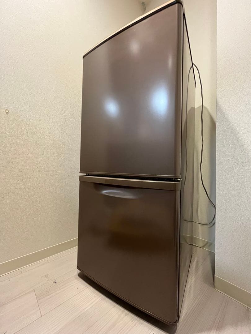 パナソニック冷蔵庫(NR-B148W)