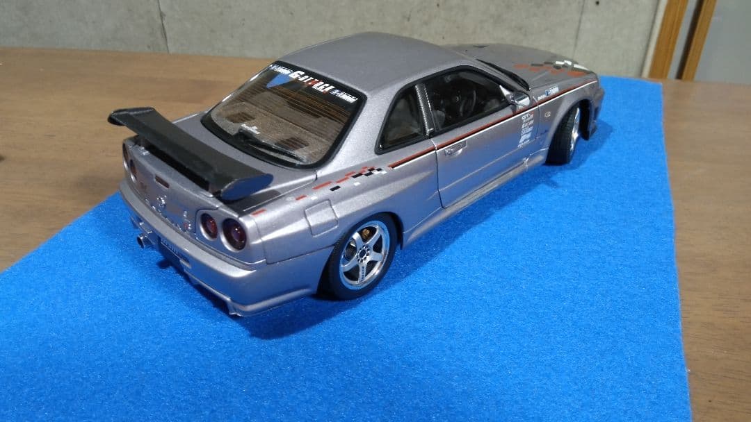 1/18ミニカー(カスタム)オートアート スカイラインGT-R(S-TUNE)